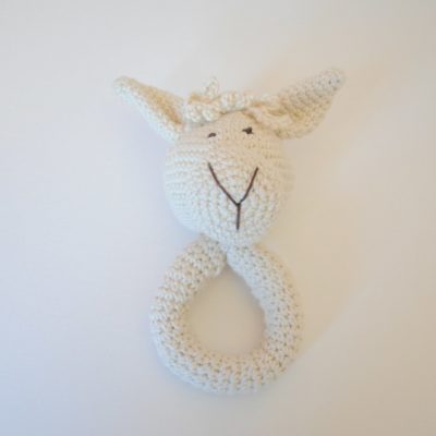 Hochet en crochet avec grelot pour bébés