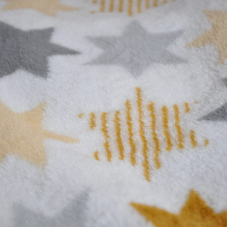 Tissu polaire étoilé