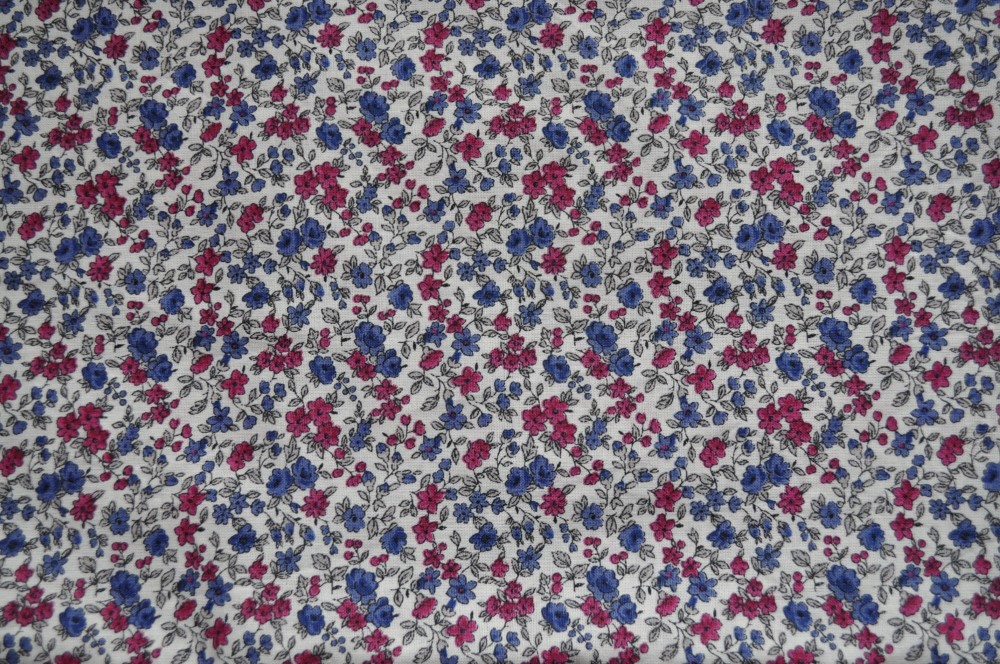 Tissu fleurette rose et bleu 100% coton certifié oeko-tex