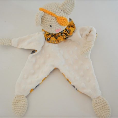 Doudou_Chat_Pirate-crochet-minky-tissu-ptipirate-devant