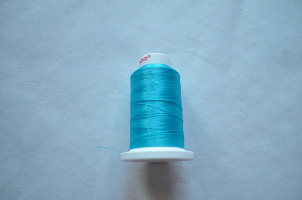 Fils de broderie bleu turquoise