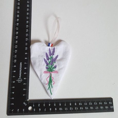 Lavandes-nat-coeur-bouquet-dim (Copy)