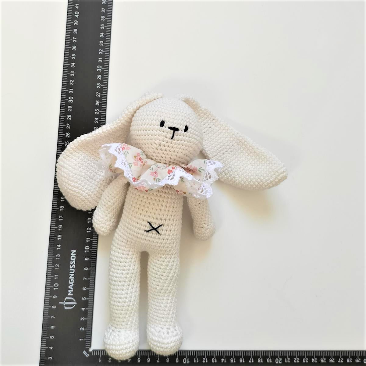 Doudou Bohème en crochet lapin beige - Bébé Boutchou