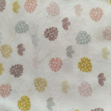tissu fantaisie en coton oeko-tex idéal pour faire les panières de bébé