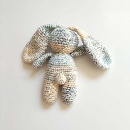 Mini Lapinou amigurumi en crochet beige - Bébé Boutchou