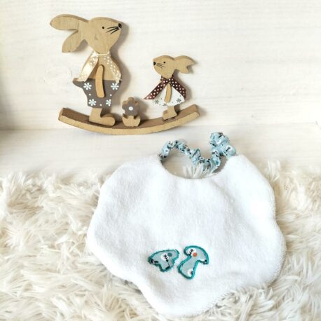 bavoir-premier-age-appliqué-champignon-recto