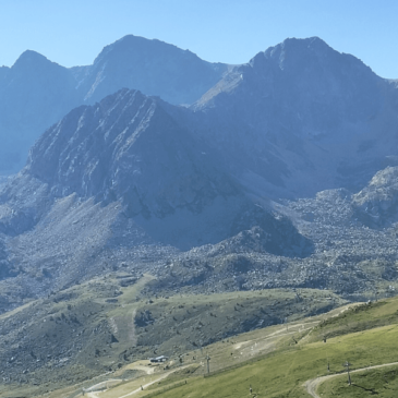 Histoire de Pyrène et des Pyrénées
